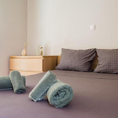 Lovely New Βuild Flat Near Metro - Free Parking Aten Exteriör bild